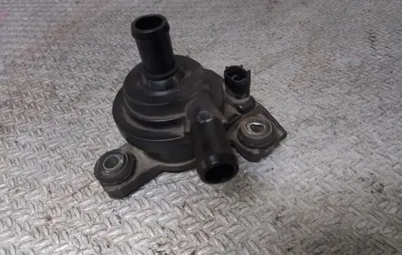 Toyota Prius (XW20) Electric auxiliary coolant/water pump