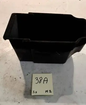 Mitsubishi Lancer Battery box tray MR189154