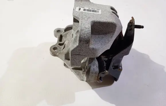 Ford Explorer V Gearbox mount FB536F020AC