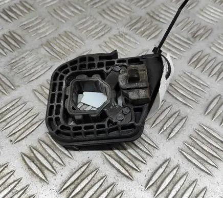 Radiator support slam panel bracket