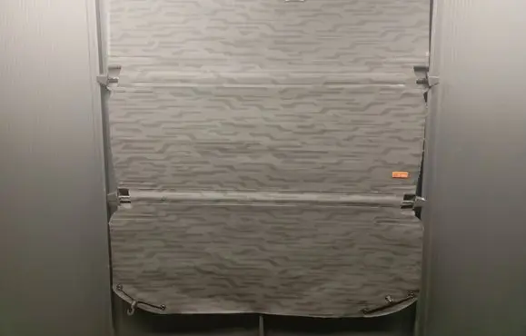 Parcel shelf load cover