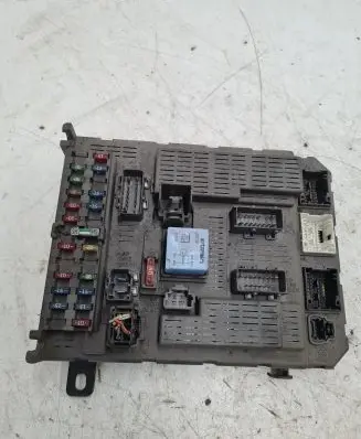 Citroen C5 Fuse box set 9647448280