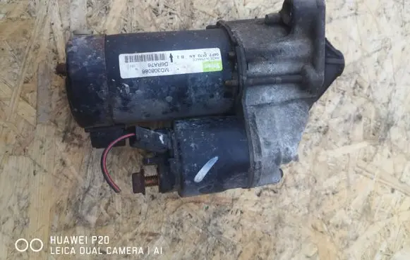 Mitsubishi Carisma Starter motor MD308088 D6RA76 04F70172AN