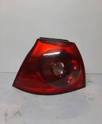 Volkswagen Golf V Rear/tail lights 1K6945095E 00328705 028490102B