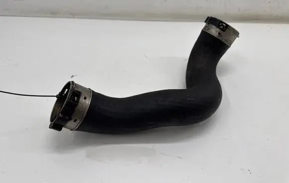 Mercedes-Benz C W204 Intercooler hose/pipe A2045284582