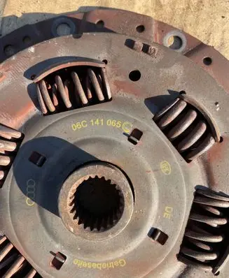 Audi A6 S6 C5 4B Clutch set kit 06C141065