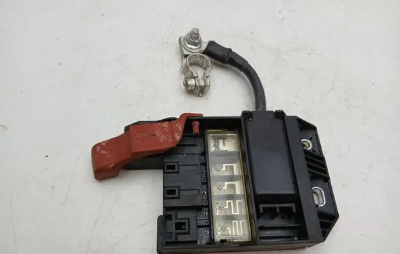 Lexus GS 250 350 300H 450H Positive cable (battery) 