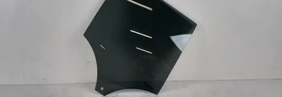 Volvo XC40 Front door window/glass (coupe) 32244802
