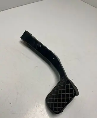 Volkswagen PASSAT B6 Brake pedal 1K1723143F