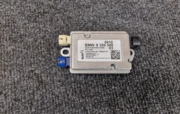 BMW M3 F80 USB control unit 9355549 8410 19163010