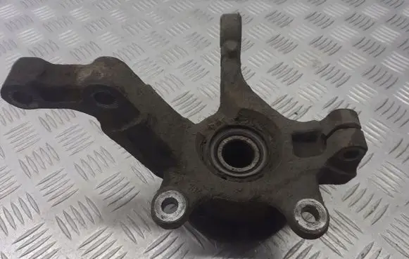 Nissan Micra Front wheel hub spindle knuckle