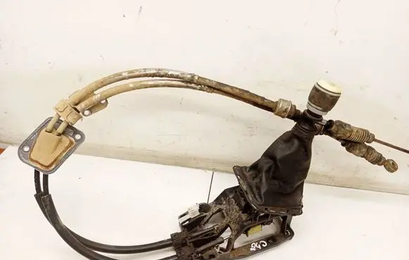Toyota Avensis T250 Gear shifter/selector 335300509 90454AA
