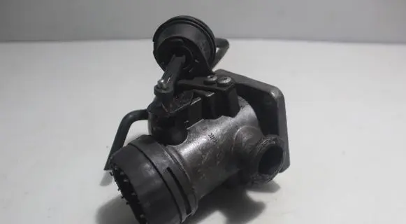 Volkswagen II LT Engine shut-off valve 
