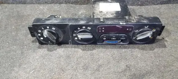 KIA Carnival Climate control unit 9110013 k55a