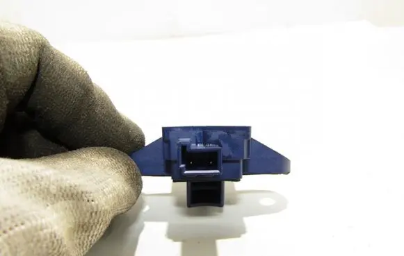 Mercedes-Benz E W212 Airbag deployment crash/impact sensor A2128205026