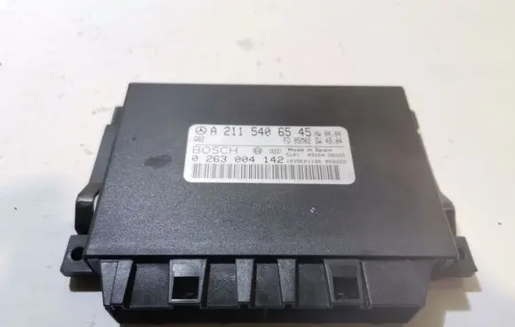 Mercedes-Benz E W211 Parking PDC control unit/module A2115406545