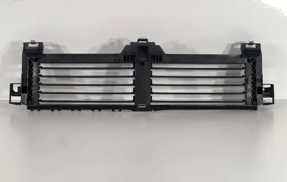 Mercedes-Benz GLA H247 Intercooler air guide/duct channel A2478854500