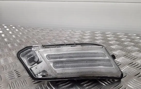 Volvo XC60 Front fog light 89068027F