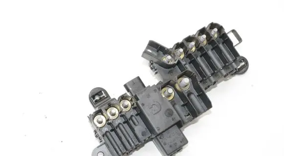 Mercedes-Benz S W221 Current control relay A2215402350