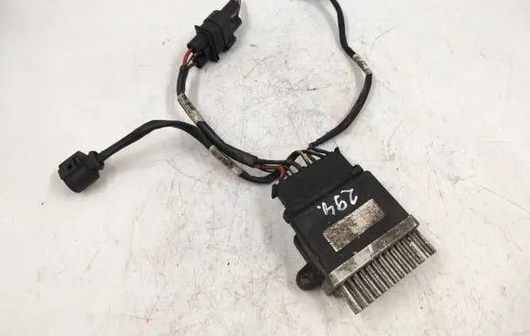 Audi A4 S4 B8 8K Coolant fan relay 8K0959501C