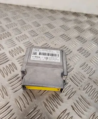 Audi A8 S8 D4 4H Airbag control unit/module 4H0907637L
