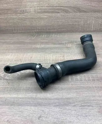 BMW 5 E60 E61 Engine coolant pipe/hose 7787452 7789742