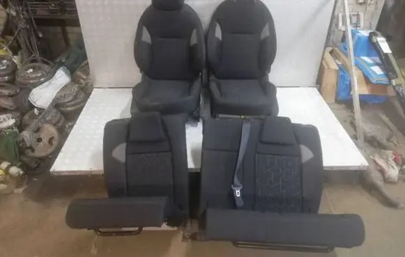 Peugeot 2008 I Seat set 