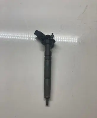 Opel Insignia A Fuel injector 55565209 0445117 04246