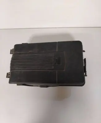 Volkswagen PASSAT B6 Battery box tray cover/lid 1K0915443A
