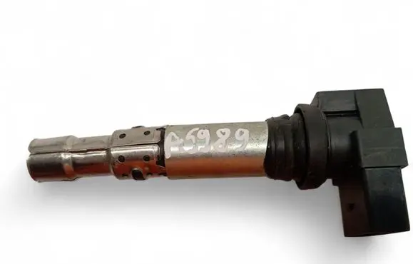 High voltage ignition coil