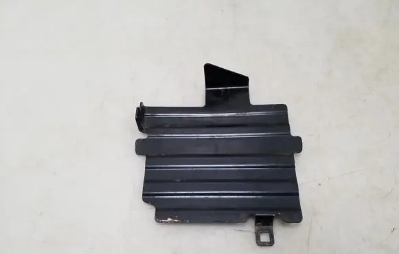 Battery bracket