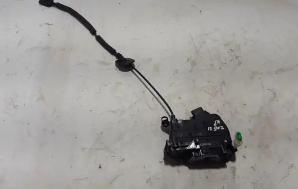 Renault Zoe Front door lock 805031107R