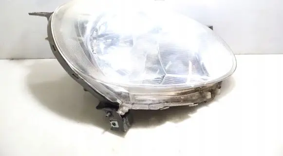 Nissan Micra Headlight/headlamp