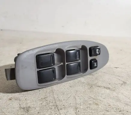 Nissan Almera Tino Electric window control switch 80961BU40071