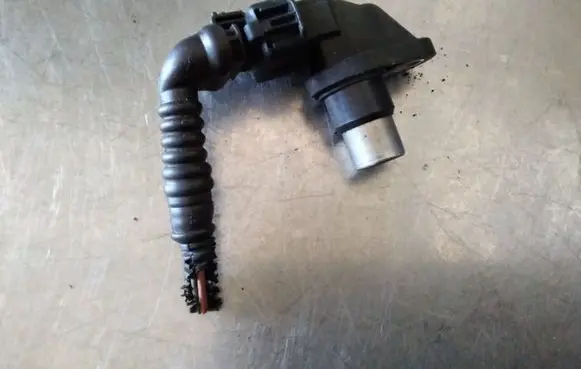 Opel Astra H Camshaft position sensor 0281002406