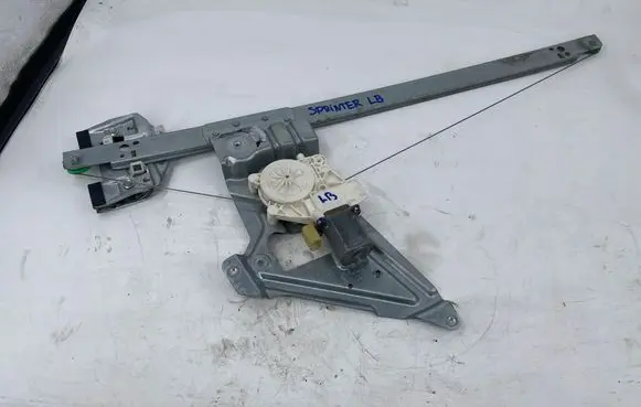 Mercedes-Benz Sprinter W906 Front door window regulator with motor A9067200146 0005 ZGS011