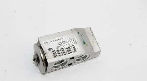 Nissan X-Trail T32 Air conditioning (A/C) expansion valve 922001HP0C