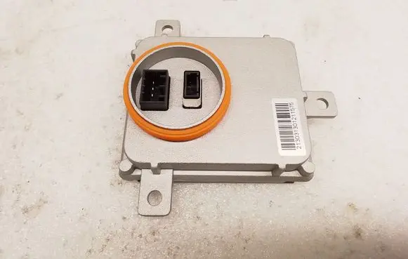 Audi Q5 SQ5 Headlight ballast module Xenon 8K0941597B 4UM154367