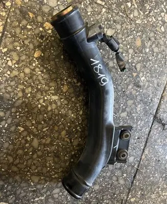 Mitsubishi Grandis Intercooler hose/pipe