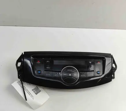 Nissan Navara D23 Interior fan control switch 275004JA1A