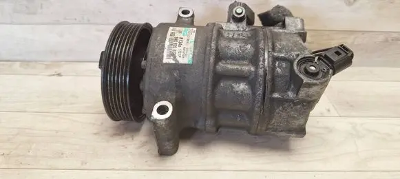 Volkswagen PASSAT B6 Air conditioning (A/C) compressor (pump) 5N0820803 026000019B4 R134A1701P