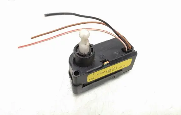 Audi A4 S4 B7 8E 8H Headlight level adjustment motor 1J0941295A 0307853304