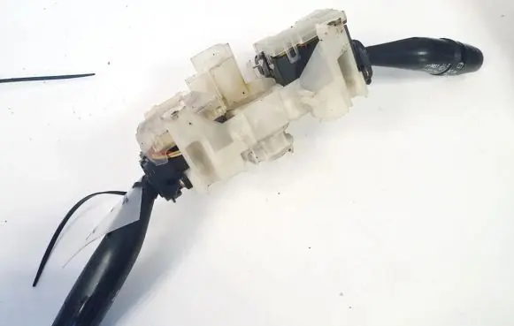 Mazda 626 Wiper turn signal indicator stalk/switch 17c935