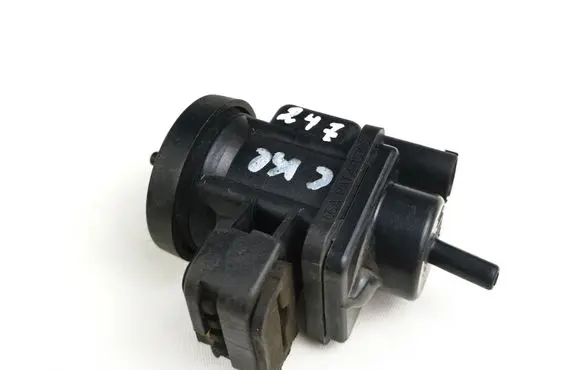 Mercedes-Benz C W203 Turbo solenoid valve 0005450427