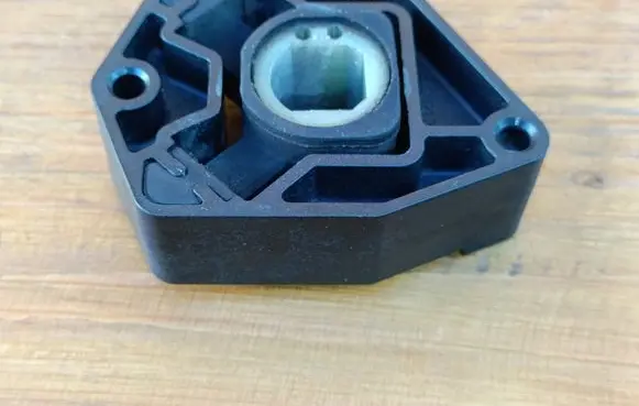 Skoda Fabia Mk2 (5J) Radiator mount bracket 5J0121367A