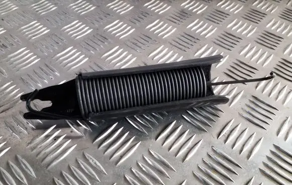 Audi A6 C7 Tailgate/trunk/boot tension spring 8T0827339D 4G5827339