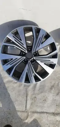 Audi Q4 Sportback e-tron R19 alloy rim 89A601025C