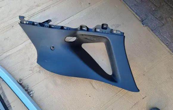 Ford Kuga III (D)pillar trim (top) LV4B-S31148-AEW