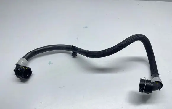 Tesla Model Y Electric car engine cooling hoses/pipes 170572400B