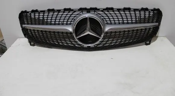 Mercedes-Benz A W176 Front bumper upper radiator grill A1768881760